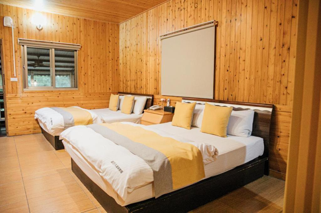 Cdr Hotspring Resort Liugui Exteriör bild